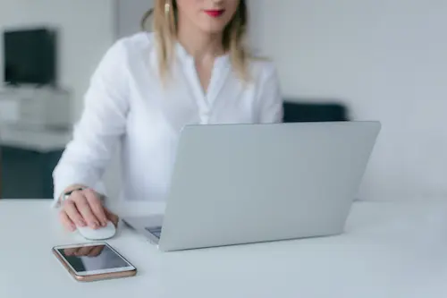 Secrétaire indépendante. Allégez votre quotidien en demandant une aide numérique sur site ou à distance
